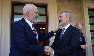 Bakan Fidan Arnavutluk Başbakanı Edi Rama ile görüştü