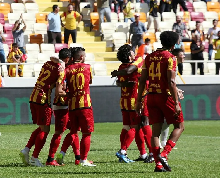 Spor Toto Süper Lig’in en genç ve en yaşlı takımı belli oldu