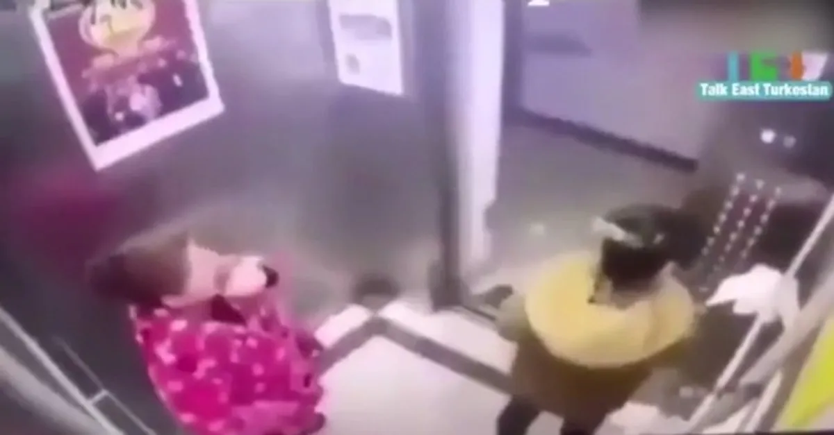 dehsete dusuren corona virusu bulastirma ani goruntuleri soke etti video