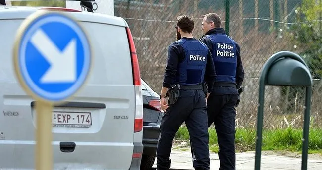 Belçika’da polise saldırı