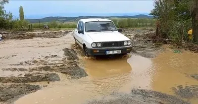 Kastamonu’da yağışlar sele döndü: Araçlar yolda kaldı