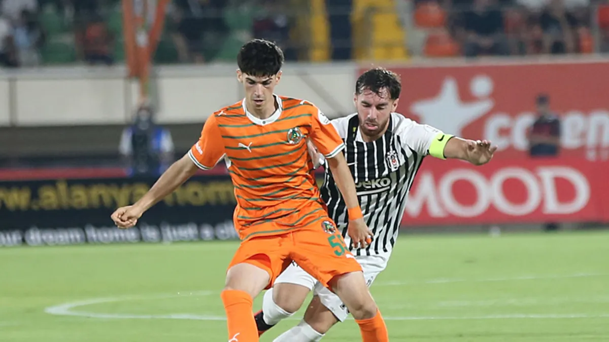 CANLI | Süper Lig’de Alanyaspor - Beşiktaş maçı! haber görseli