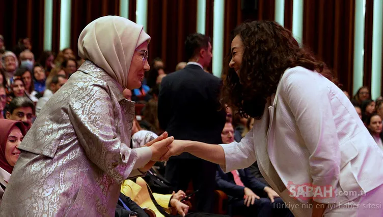 Normal Doğum Eylem Planı’na destek veren Azra Akın: Bu proje kadınları eğitecek!