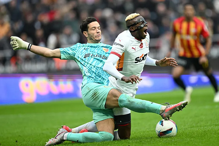 Victor Osimhen’e Premier Lig kancası! Devre arasında kadroda istiyorlar...