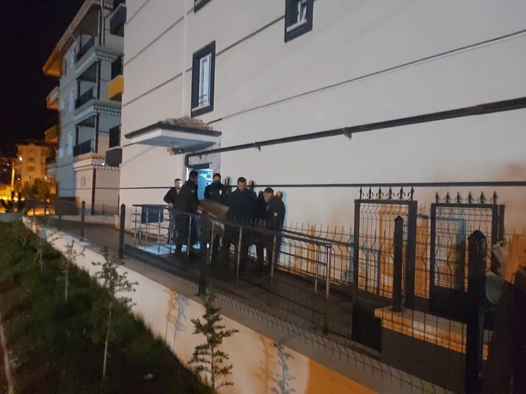Ankara’daki saplantılı komşu cinayetinde kan donduran detay! Hatice Çınar’ın cesedinin yanında 1 gün boyunca kalmış...