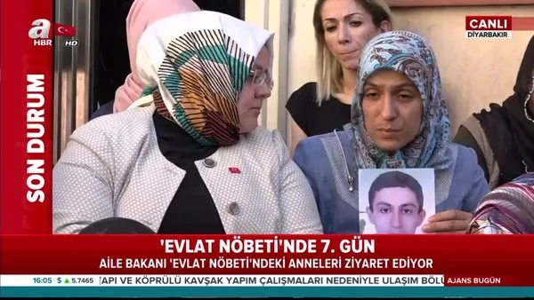 Aile Bakanı Zehra Zümrüt Selçuk, mağdur annelere destek için Diyarbakır'da