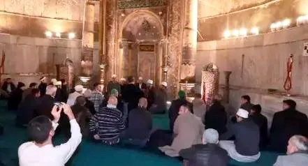 ayasofya-camiinde-filistin-halkiyla-dayanisma-gunu-duzenlendi-1701337482026.jpg