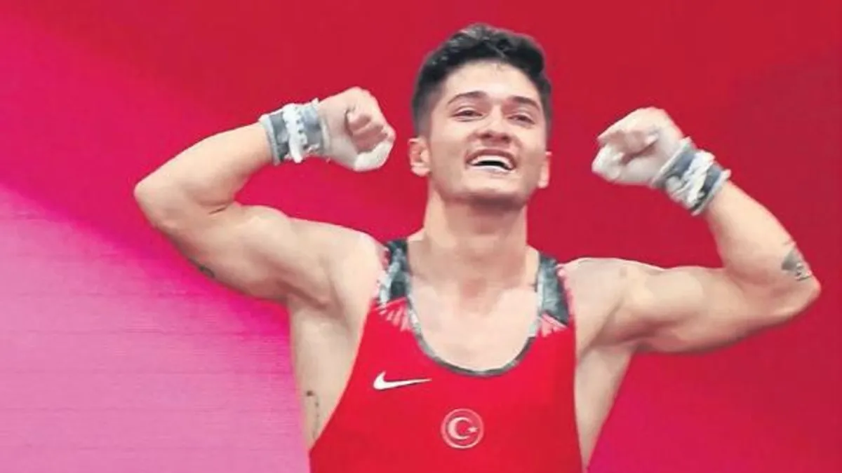 Furkan rekorla şampiyon