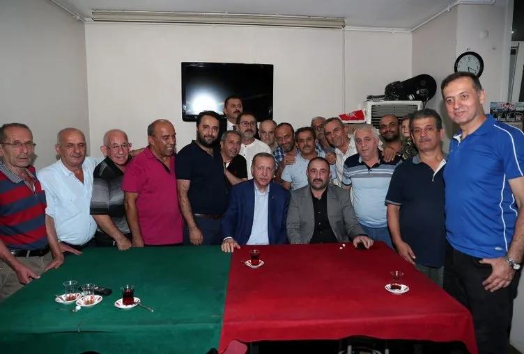 Cumhurbaşkanı Erdoğan’dan Kasımpaşa’ya sürpriz ziyaret