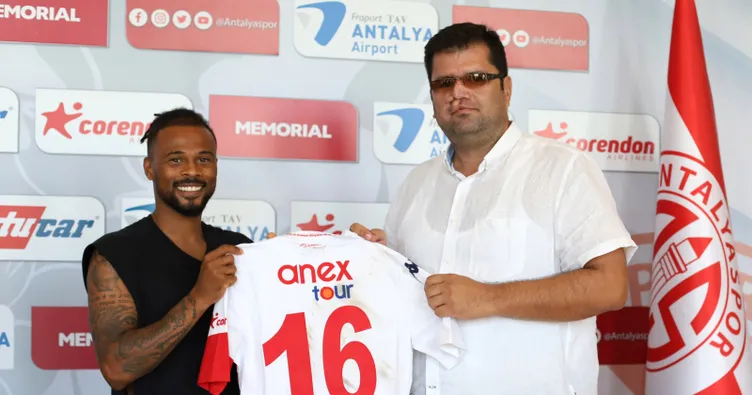 Antalyaspor, Fredy Ribeiro ile 3+1 yıllık sözleşme imzaladı