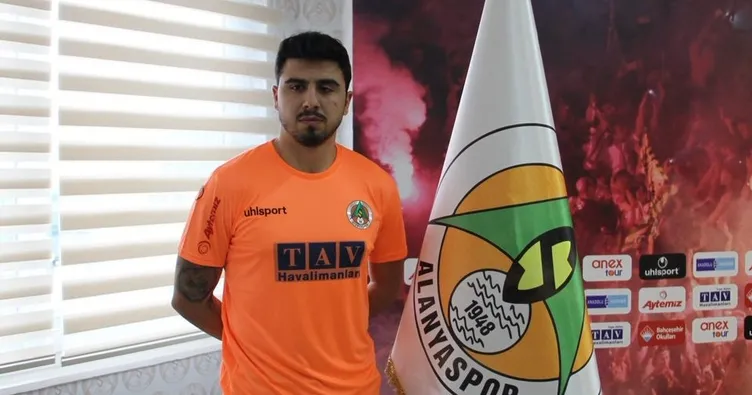 Ozan Tufan, Alanyaspor’a imza attı