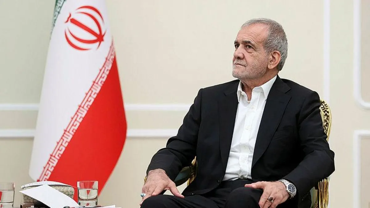 İran Cumhurbaşkanı Pezeşkiyan, kabinesini Meclise sundu İran Cumhurbaşkanı Pezeşkiyan, kabinesini Meclise sundu