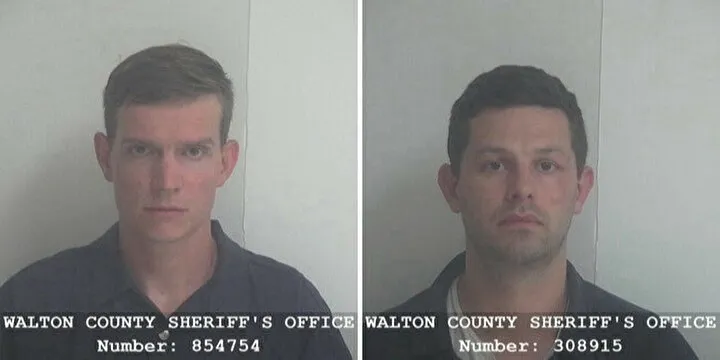 Evlat edindikleri çocuklarına istismarda bulunan sapkın eşcinsel çifte 100 yıl hapis cezası!