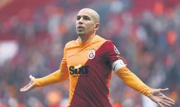 Feghouli 11’e geri dönüyor