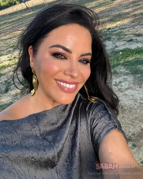 Şarkıcı Zara’nın kızı Dila’ya bakın! Annesinin kopyası