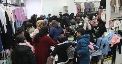 Cizre'de Yetim Gülerse Cizre Güler: Bin yetim çocuğun bayram sevinci #sirnak