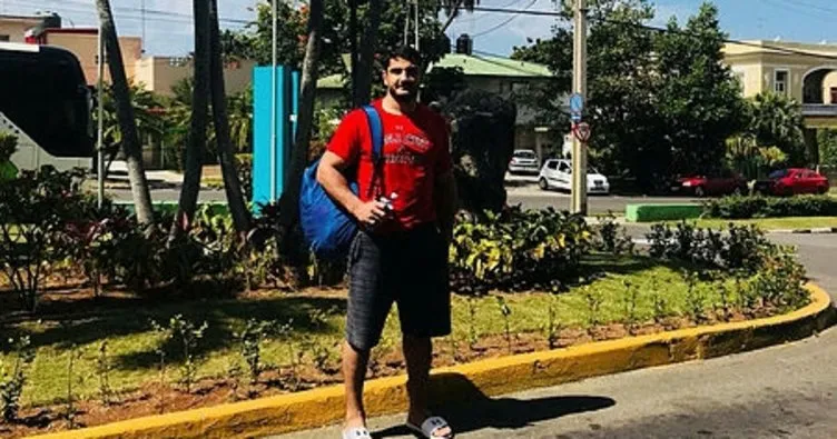 Şampiyon güreşçi Taha Akgül, Küba’da