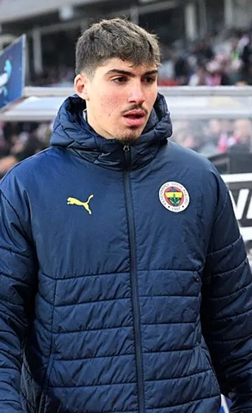 Fenerbahçe’de Yusuf Akçiçek’e dev talip!