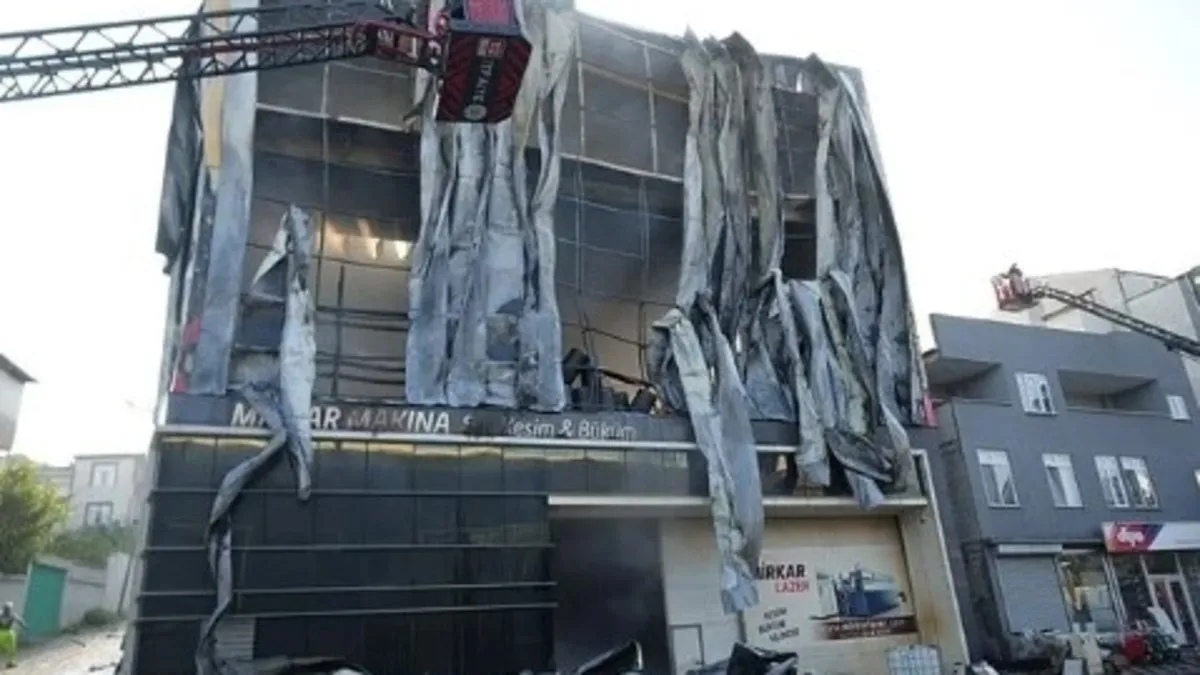 SON DAKİKA: Kocaeli-Dilovası yangın faciasında hesap vakti! Fabrika sahipleri dahil 11 kişi adliyeye sevk edildi!