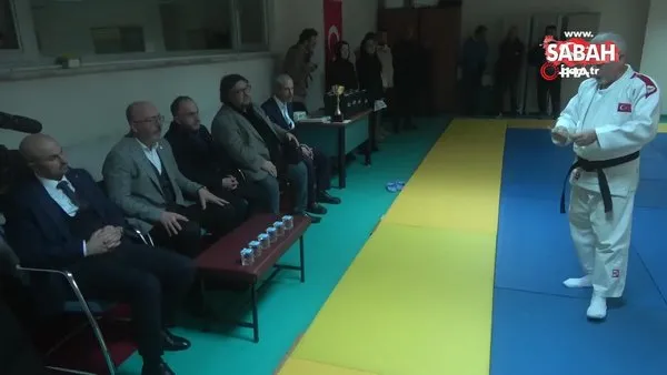 Kütahya'da judo ve atıcılıkta ulusal ve uluslararası yarışmalarda başarı elde eden sporcular ödüllendirildi