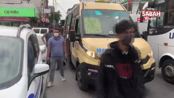 İstanbul Küçükçekmece'de minibüsten 24 ayakta yolcu çıktı | Video
