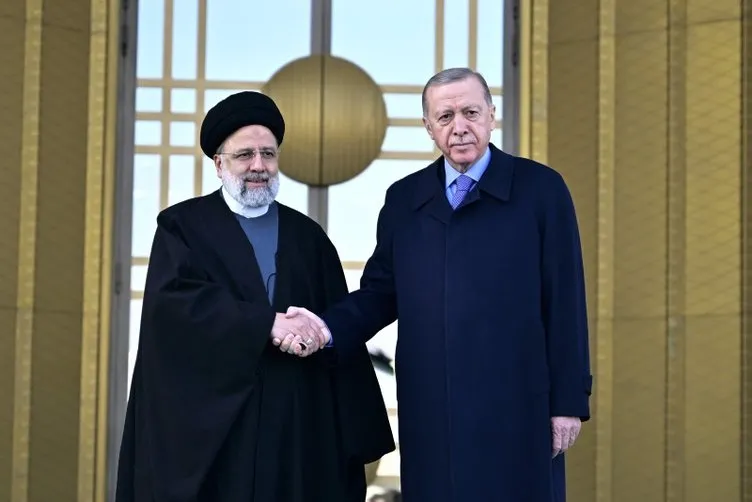 Dünyanın gözü Türkiye’ye çevrildi! İki kez ertelenmişti: Başkan Erdoğan ile İran Cumhurbaşkanı Reisi arasında kritik zirve!