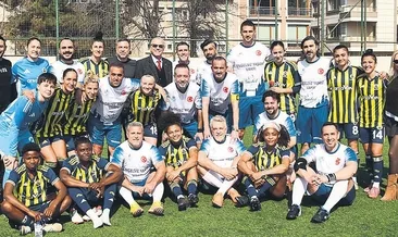 ‘Kadına şiddete’ futbollu mesaj