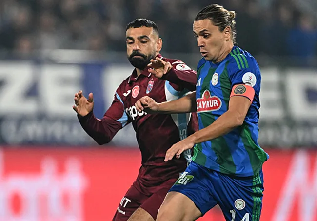 canli-caykur-rizespor-trabzonspor-bir-gol-daha-geldi-1793032655376.jpg