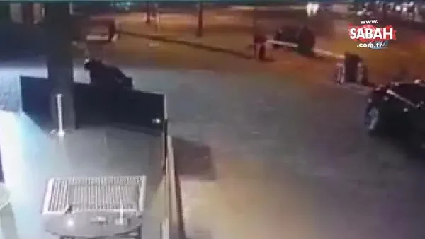 İstanbul Beyoğlu'ndaki motosiklet hırsızlığı kamerada