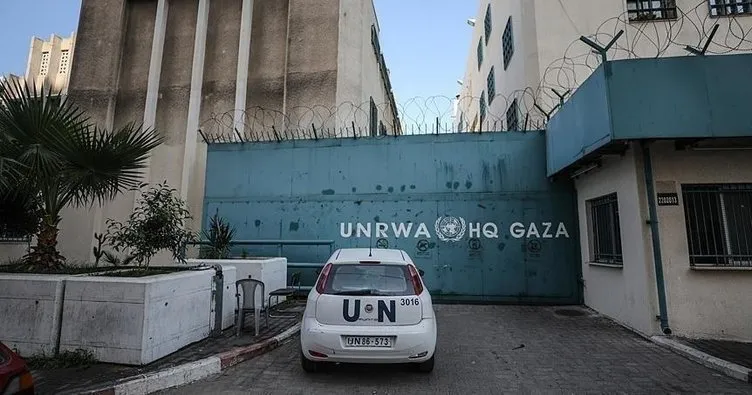 İsrail UNRWA’nın konukevini bombaladı