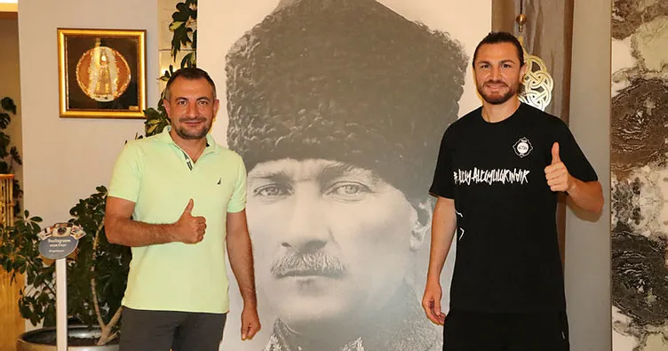 Zeki Yıldırım, 2 yıl daha Altay’da