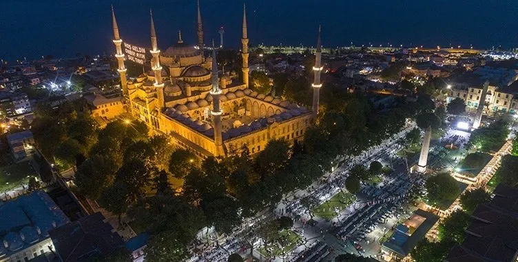İl il İftar saati: 2022 Diyanet İşleri Başkanlığı ile Ankara, İzmir, İstanbul ve diğer iller için iftar saatleri vakti açıklandı