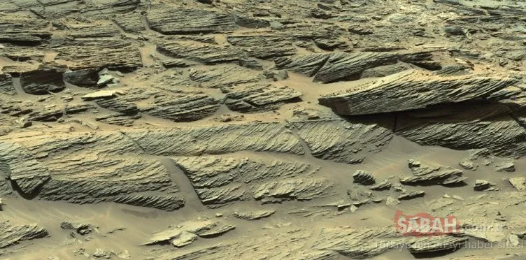 Mars’ta binlerce yıllık heykel bulundu! İddia edilenler ve paylaşılanlar dudak uçuklattı!