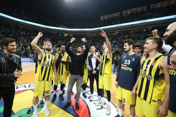 Volkan Demirel'den Galatasaraylıları çıldırtan tezahürat!