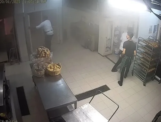SON DAKİKA... Grand Kartal Otel davasında dördüncü gün! Baş aşçıdan acılı aileleri çıldırtan sözler: Hepsi salonu terk etti!