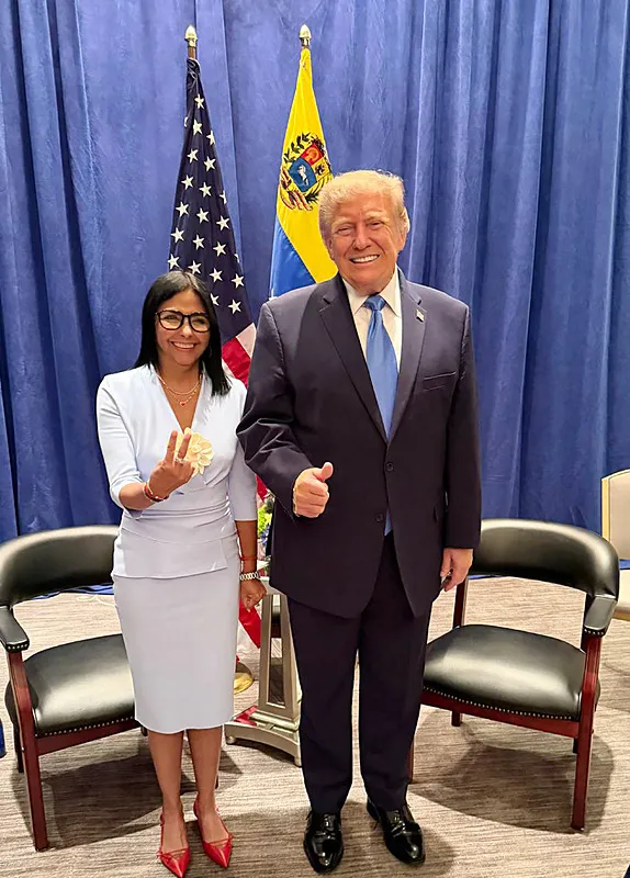 1790157339037.jpg ABD-Venezuela hattında dikkat çeken görüşme: Trump ve Rodriguez ilk kez bir araya geldi