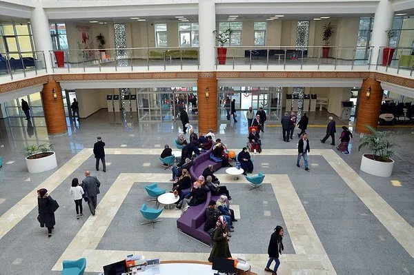 Erol Olçok eğitim ve araştırma hastanesi günlük 10 bin kişiye hizmet veriyor