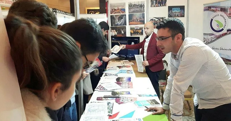Düzce Üniversitesi Konya’da üniversite adaylarıyla buluştu