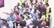 Sosyal medya bağımlılığı evlilikleri tehdit ediyor! Hindistan'da bir kadın takipçi kaybedince kocasını şikayet etti!