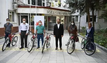 Elbistan’da aşı olunca bisiklet kazandılar! Bisikleti de ihtiyaç sahiplerine verdiler