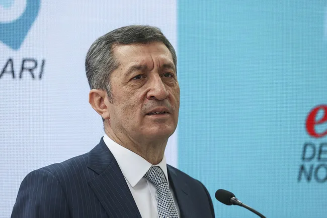 son-dakika-bakan-ziya-selcuktan-eba-aciklamasi-gecici-degil-kalici-1616066972663.jpg Milli Eğitim bakanı Ziya Selçuk’tan EBA açıklaması: Geçici değil kalıcı - 1