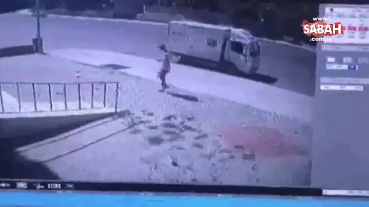 Sokakta alacak verecek infazı | Video