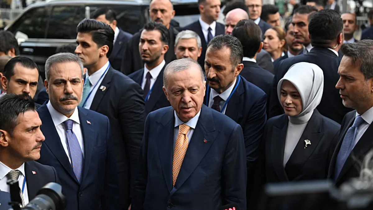Başkan Erdoğan: Körfez'deki bu sıkıntıları aşabilmek için 8 ülke toplantıya katıldık