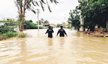 Hindistan’da sel 282 can aldı