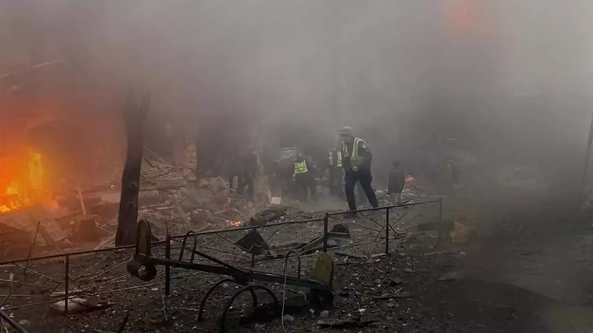 Rusya duyurdu: Ukrayna’dan hastaneye İHA saldırısı! 8 sağlık çalışanı öldü Rusya duyurdu: Ukrayna’dan hastaneye İHA saldırısı! 8 sağlık çalışanı öldü