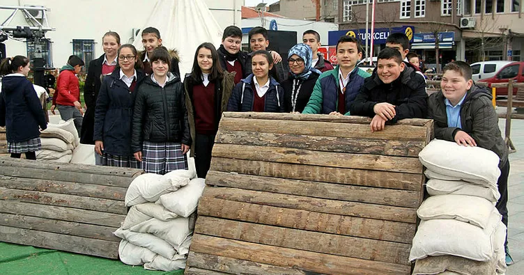 Kula’da ’Çanakkale’ sergisi