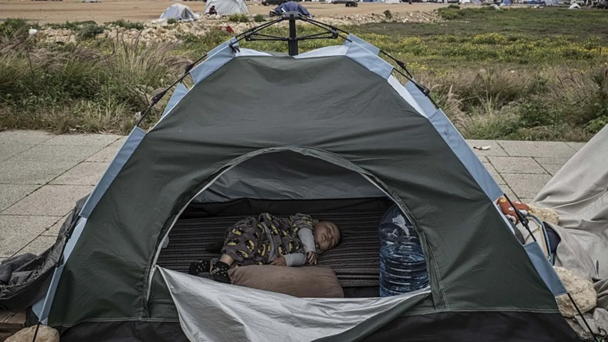 Lübnan’da insani koridor çağrısı