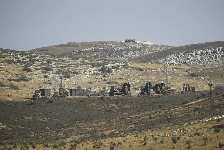 Son Dakika: TSK vuruyor ÖSO ilerliyor!