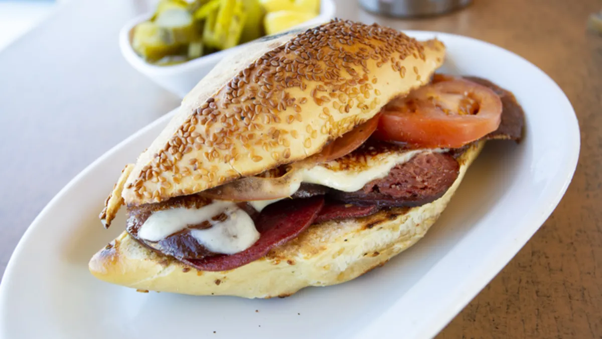 Kumru’yu daha önce hiç böyle denemediniz! Tüm tarifi değiştiren o sır bakın neymiş… Kumru’yu daha önce hiç böyle denemediniz! Tüm tarifi değiştiren o sır bakın neymiş…