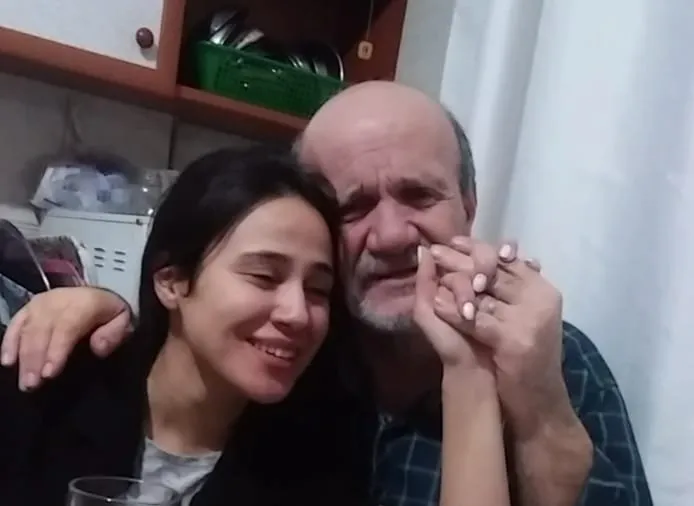Yeşim Akbaş’ın ailesi SABAH’a konuştu: İntihar etmedi öldürüldü! Arkadaşına ‘Beni kurtarın’ diye mesaj atmış